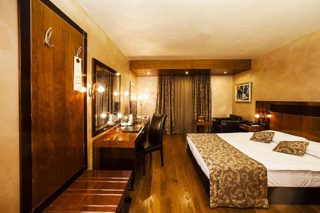Double Room,123106696:JPEG
