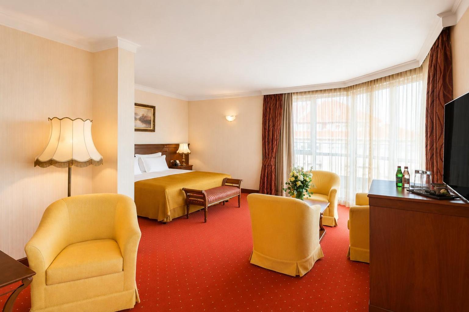 Junior Suite,1771507641:JPEG