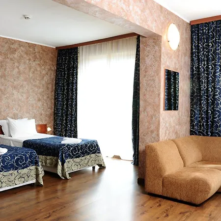 Hotel Akord-2